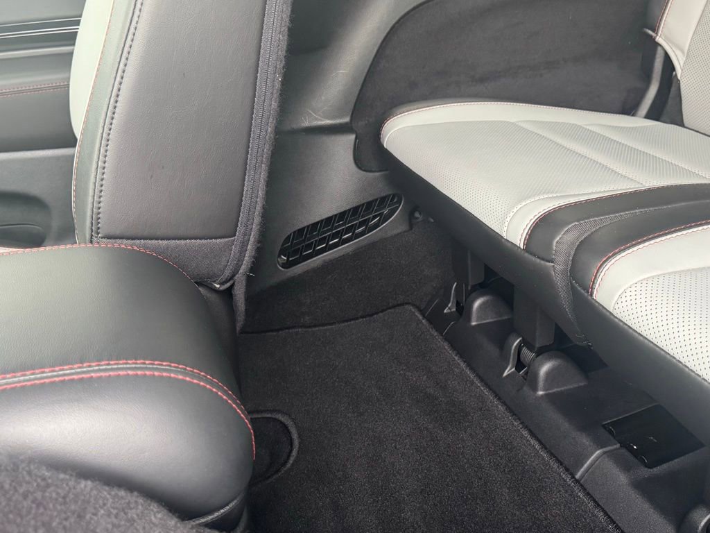 Used 2024 Dodge Durango Citadel image 38