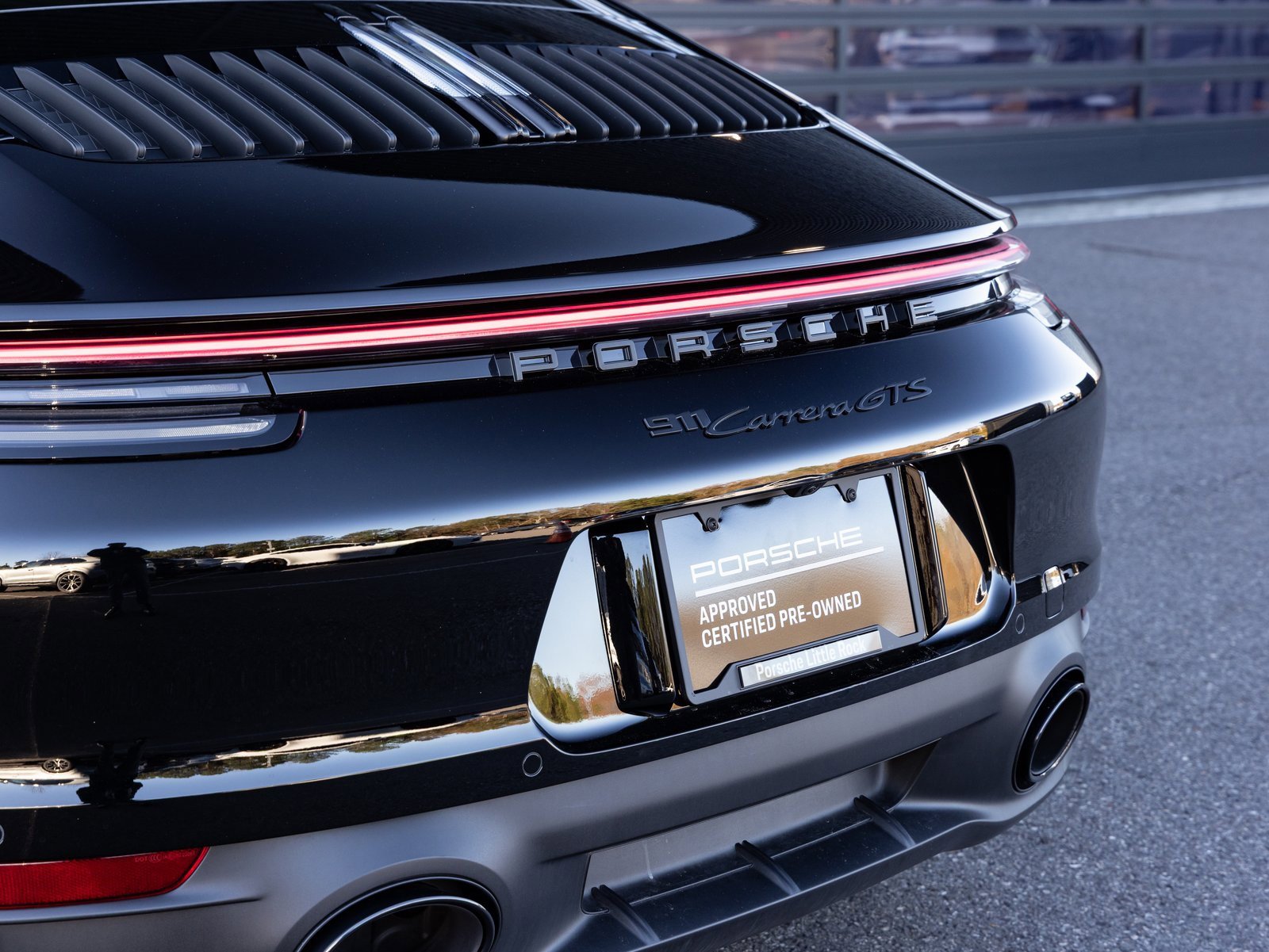 Used 2024 Porsche 911 Carrera GTS w/ Premium Package image 12
