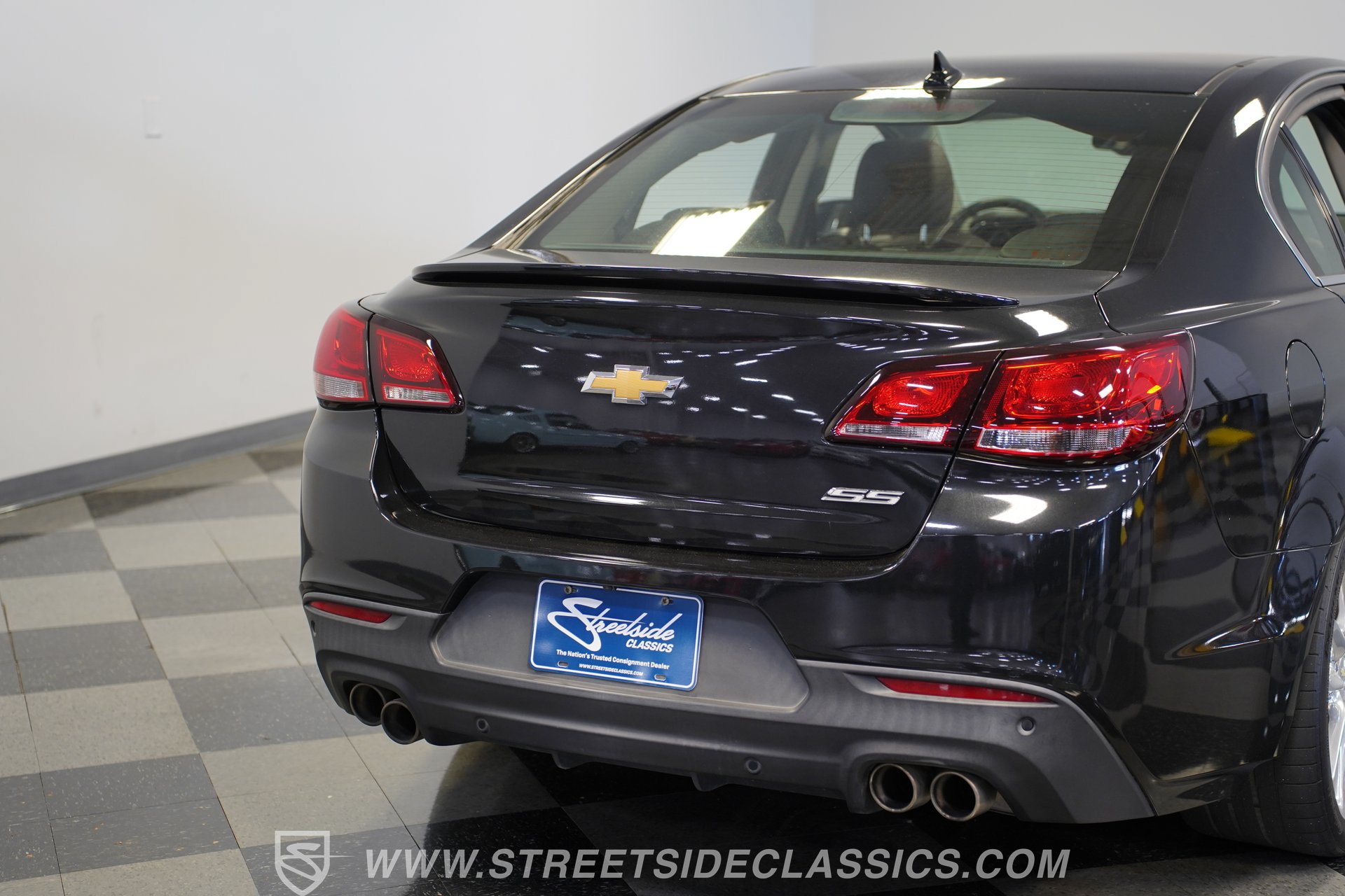 Used 2014 Chevrolet SS RWD image 27