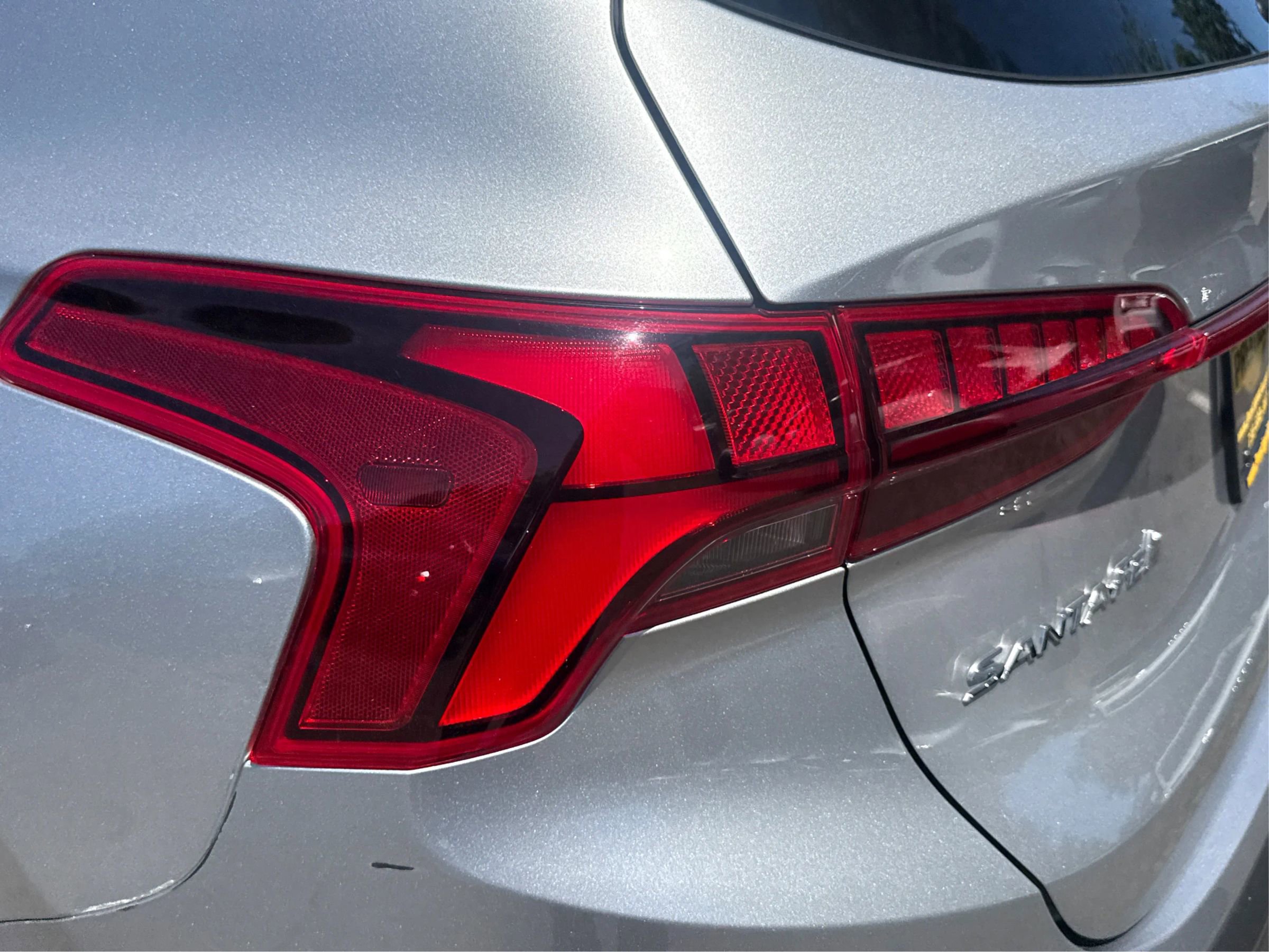 Used 2021 Hyundai Santa Fe Limited AWD/4WD image 27