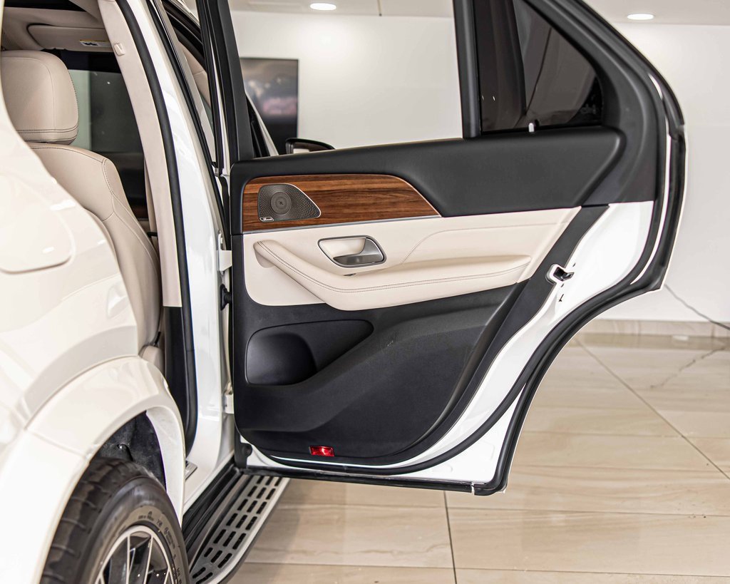 Used 2022 Mercedes-Benz GLE 450 4MATIC w/ Revised AMG Line Exterior image 41