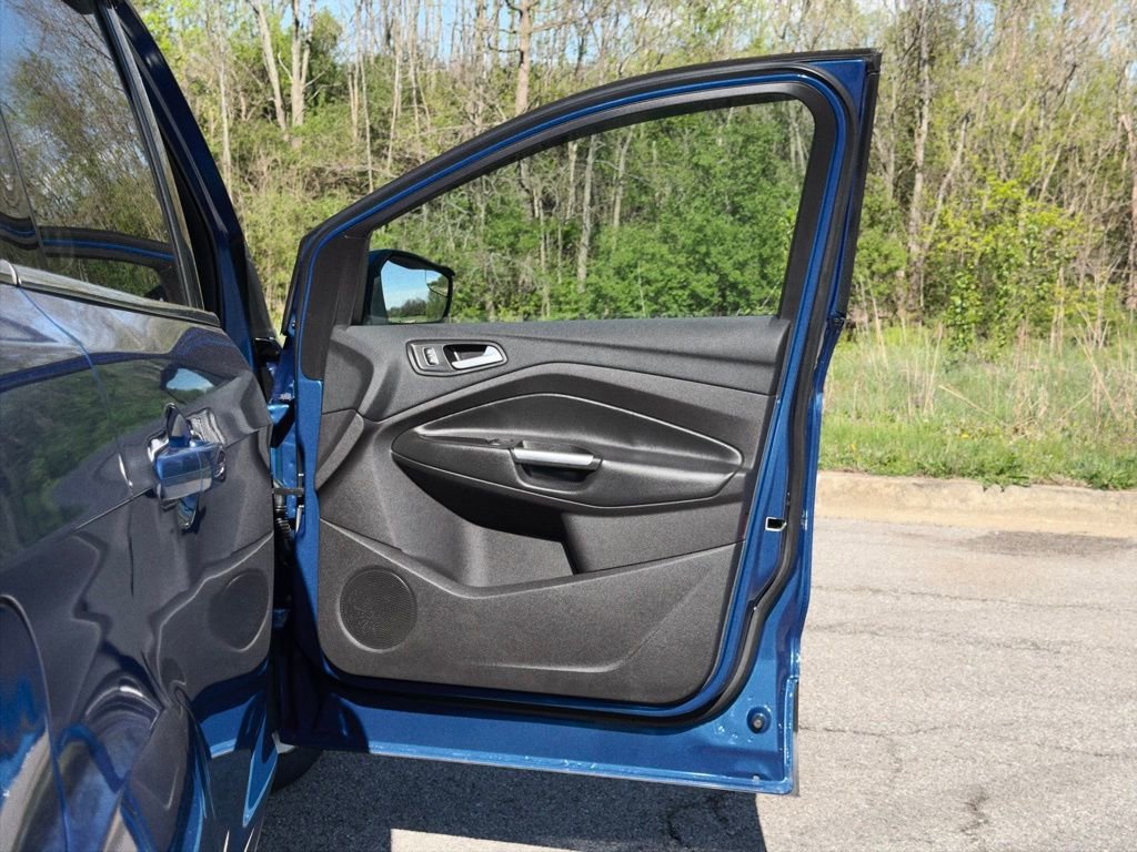Used 2018 Ford Escape SE AWD/4WD image 23