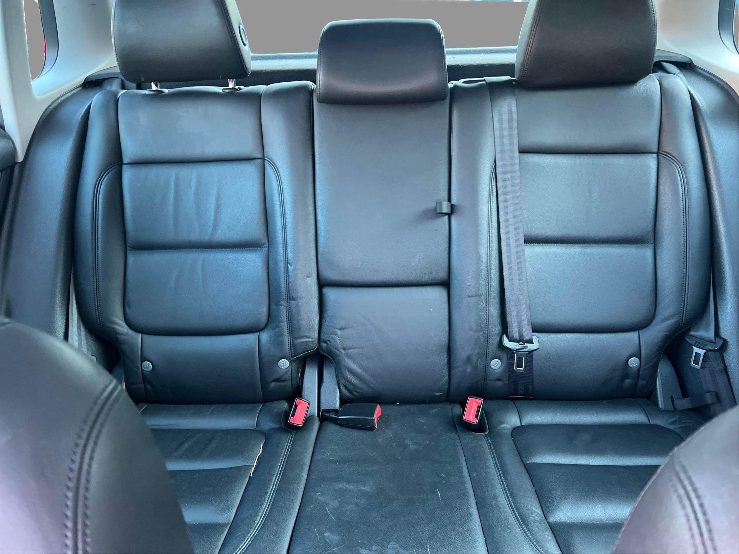 Used 2013 Volkswagen Tiguan SEL FWD image 17
