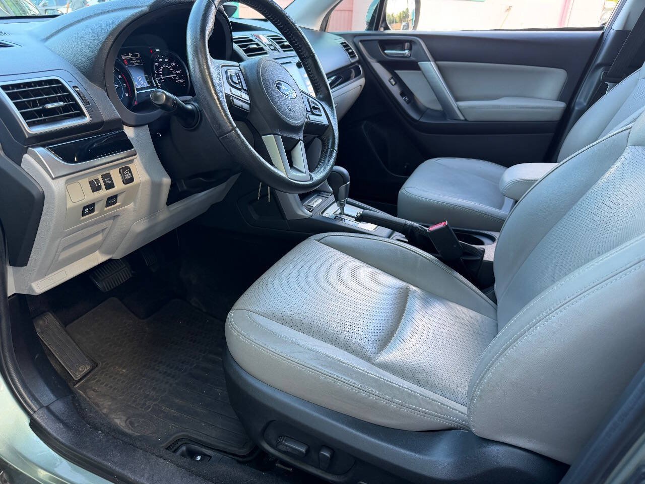 Used 2018 Subaru Forester 2.5i Limited w/ Popular Package #2 AWD/4WD image 6