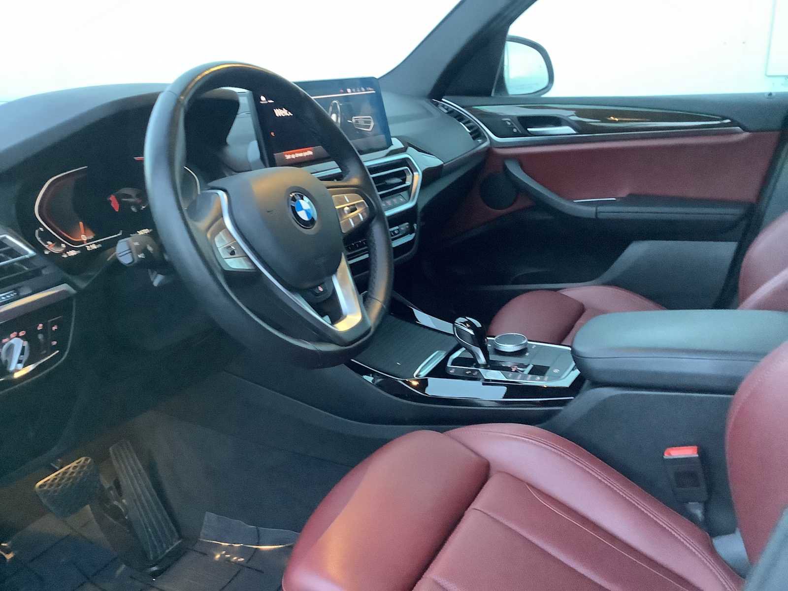 Used 2023 BMW X3 xDrive30i w/ Premium Package image 3