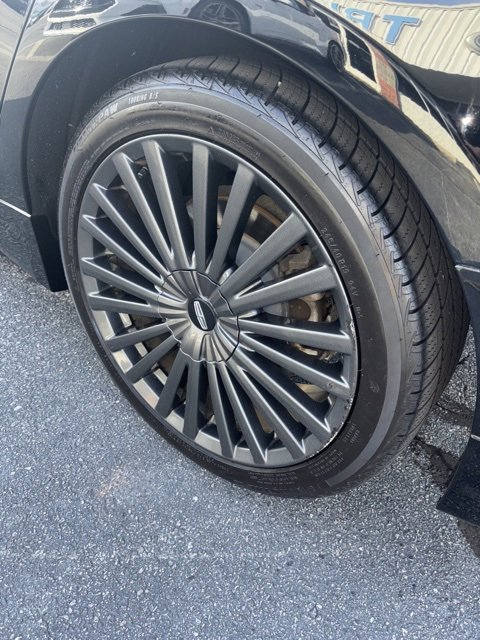 Used 2018 Lincoln MKZ Reserve w/ Technology Package image 9