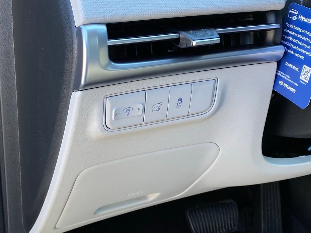 New 2026 Hyundai Tucson SEL image 12