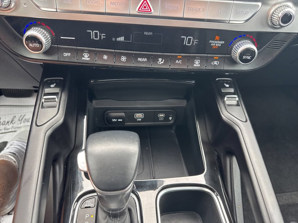 Used 2025 Kia Telluride S AWD/4WD image 28
