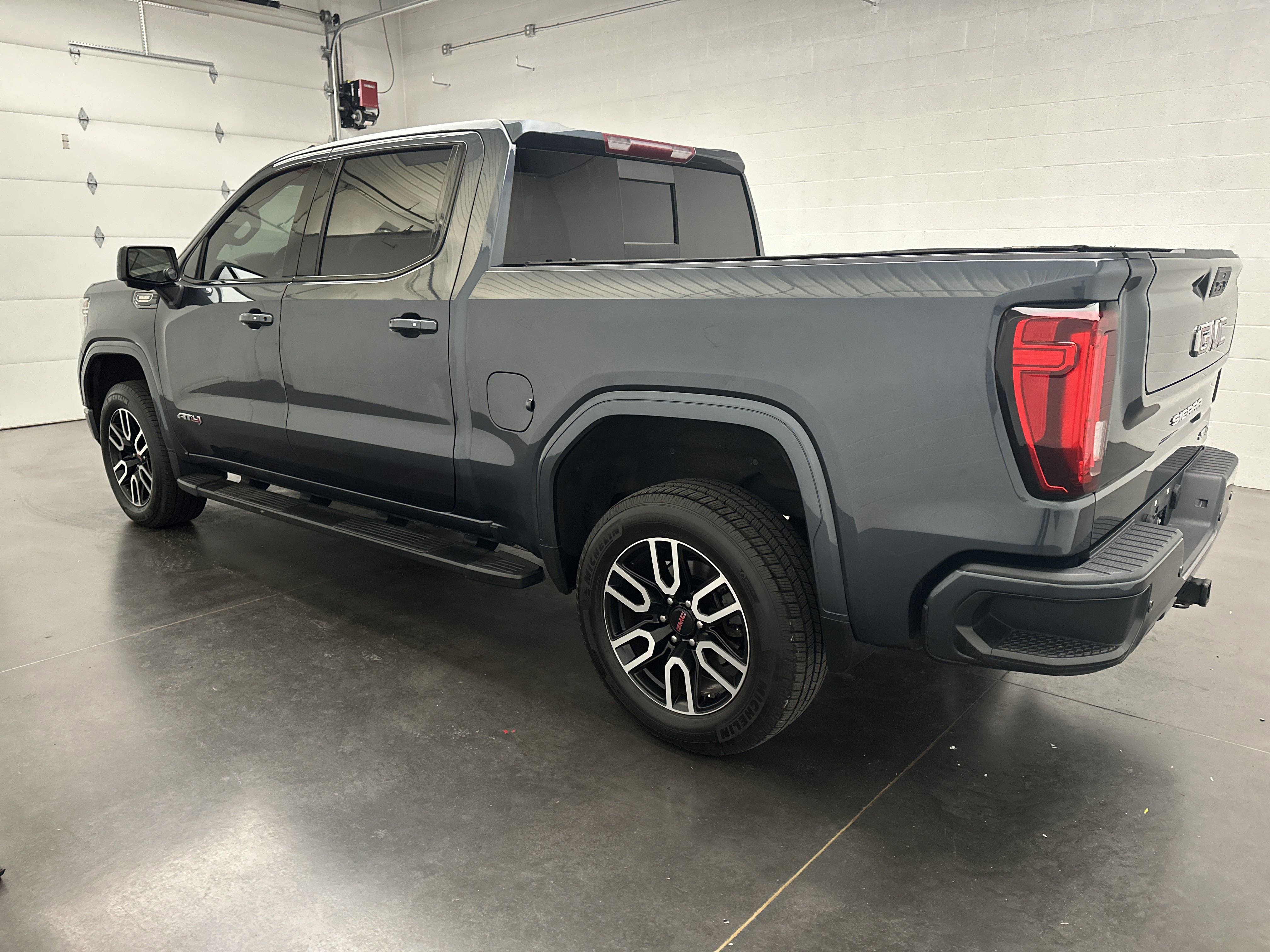 Used 2020 GMC Sierra 1500 AT4 w/ AT4 Preferred Package image 7