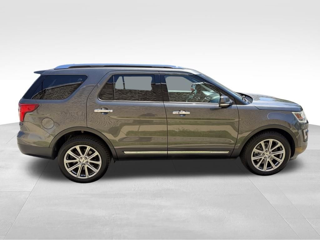 Used 2016 Ford Explorer Limited AWD/4WD image 4