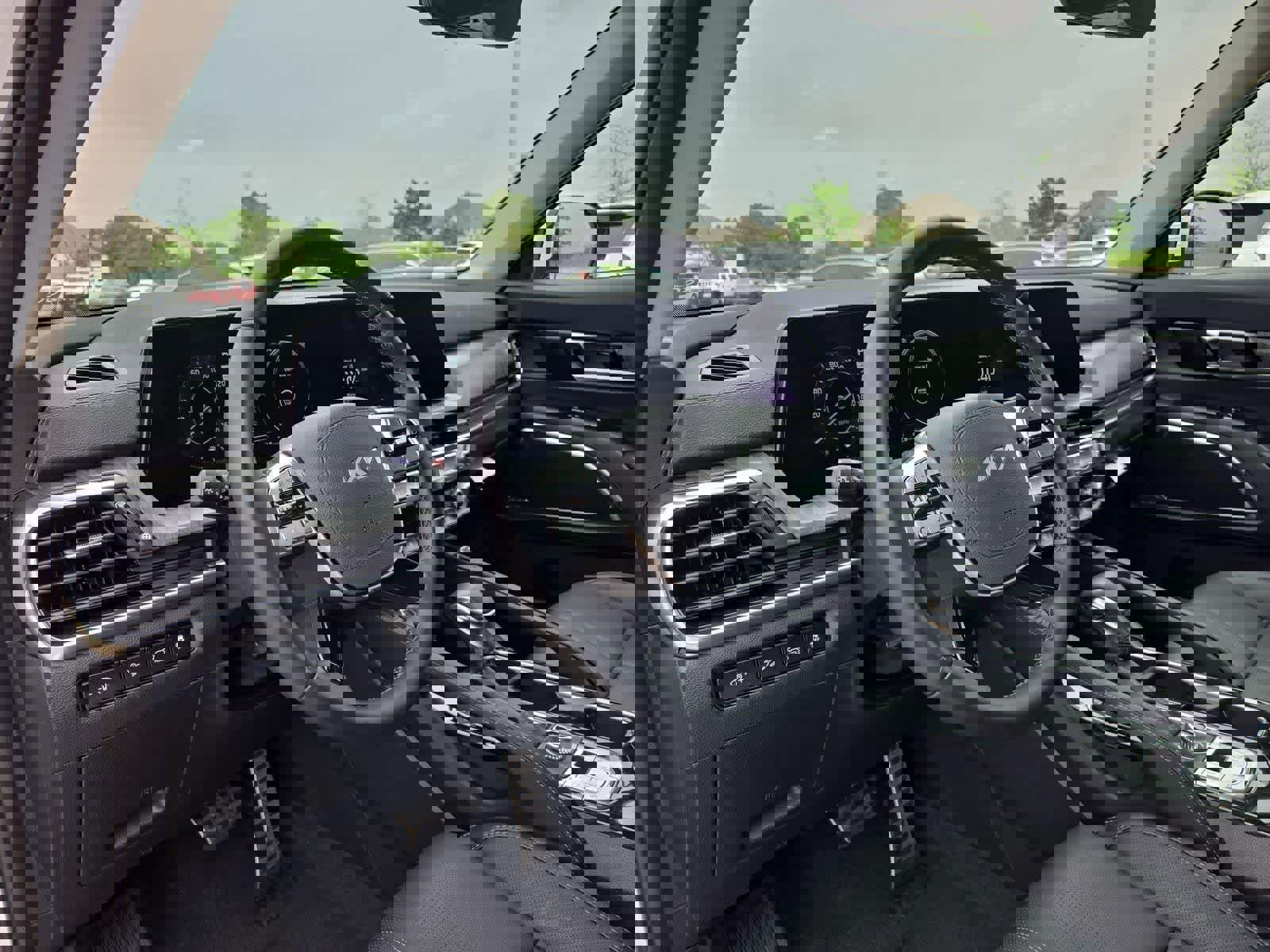 Certified 2025 Kia Telluride SX AWD/4WD image 2