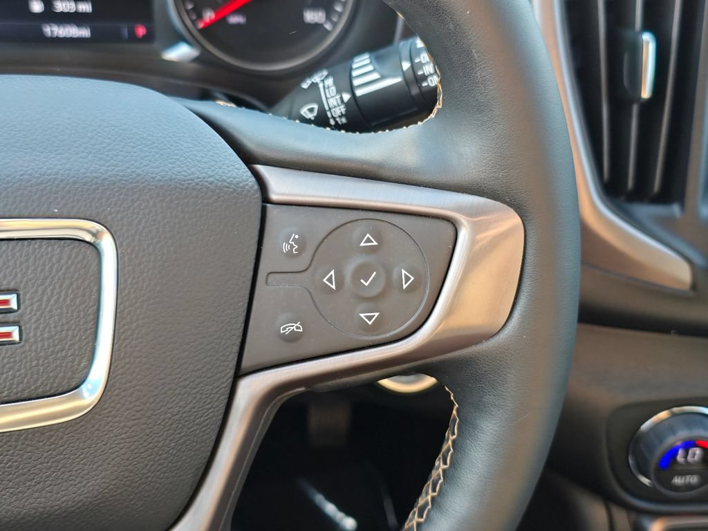 Used 2024 GMC Terrain AT4 AWD/4WD image 21
