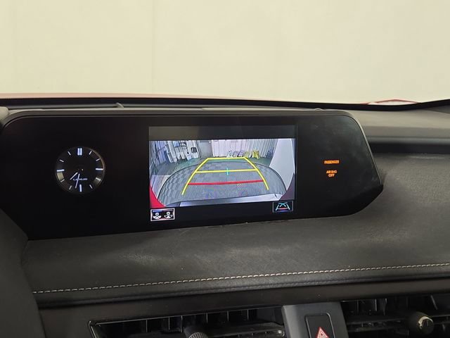 Used 2020 Lexus UX 250h w/ Premium Package image 18