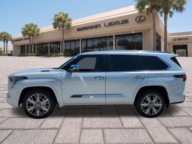 Used 2026 Toyota Sequoia Capstone AWD/4WD image 7