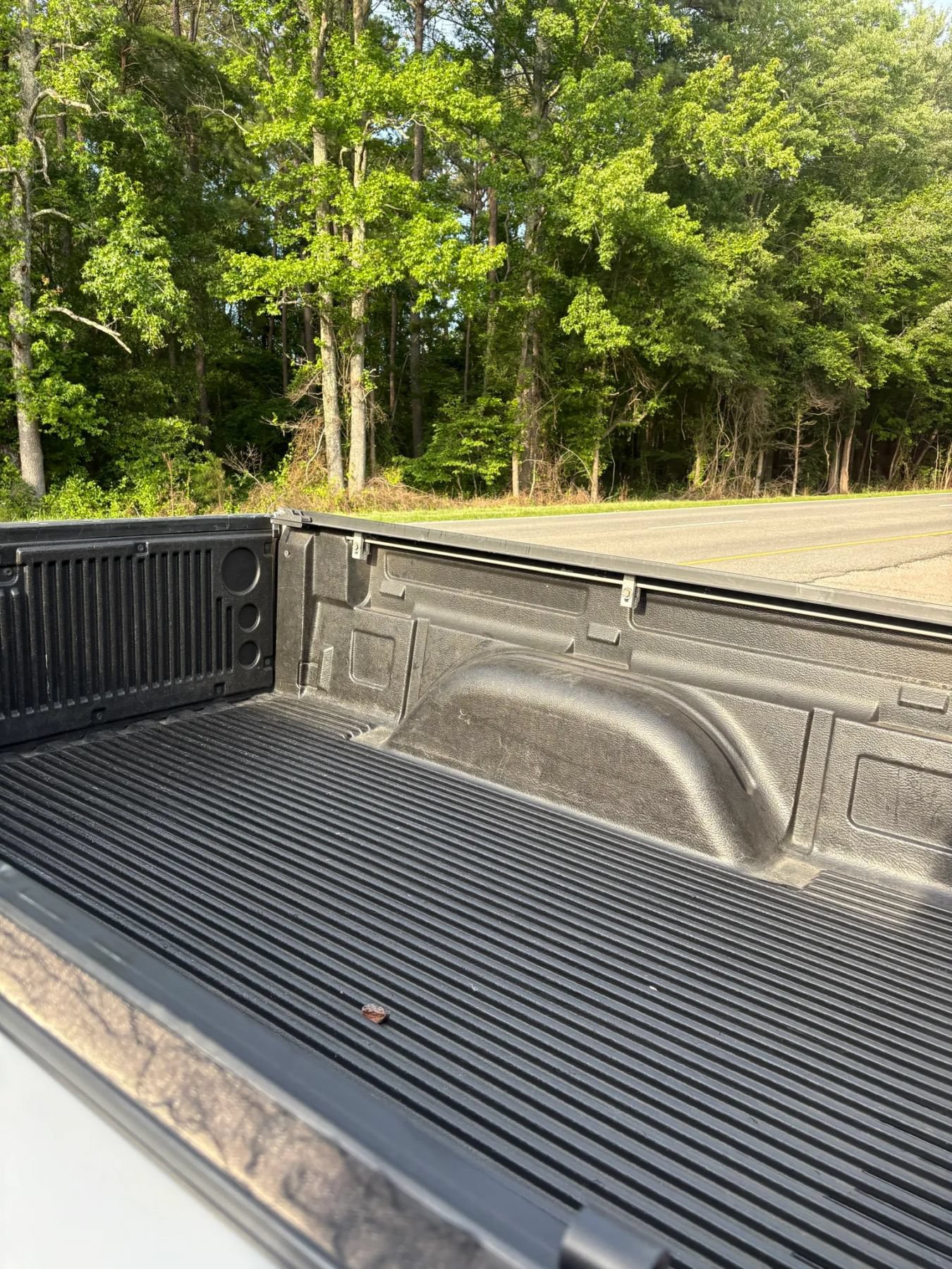 Used 2004 Chevrolet Silverado 1500 LT w/ Light Duty Power Package RWD image 25