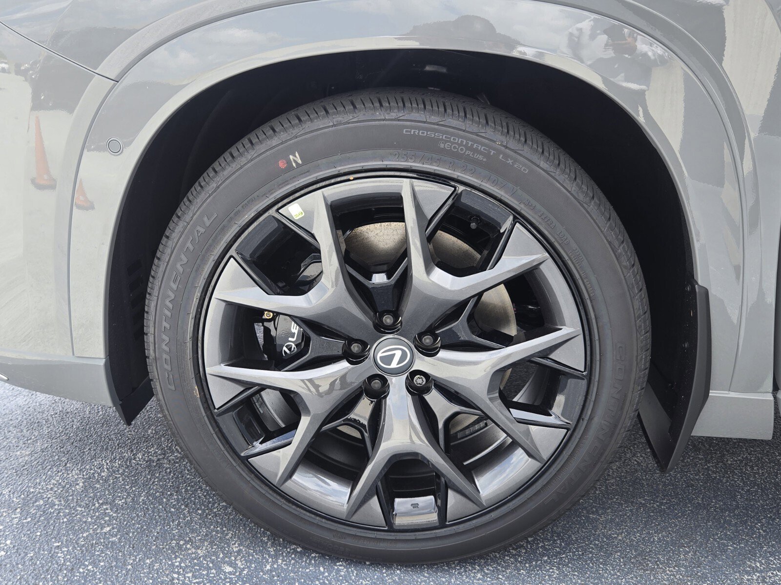 New 2026 Lexus TX 500h AWD image 19