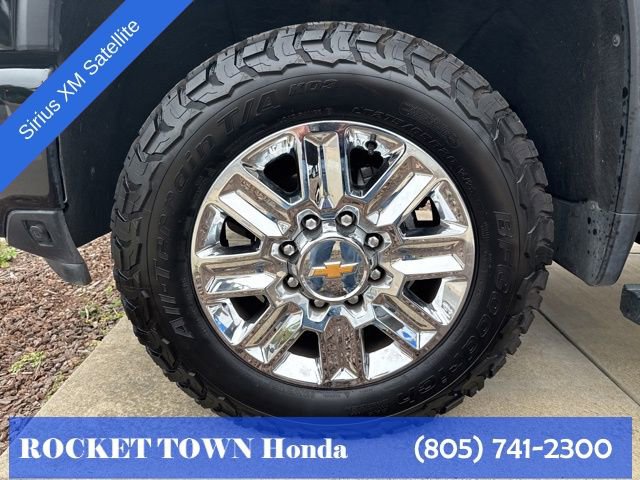Used 2024 Chevrolet Silverado 2500 High Country w/ High Country Premium Package AWD/4WD image 19