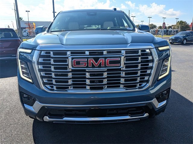 New 2026 GMC Yukon XL Denali w/ Sun & Power Step Package image 9