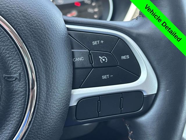 Used 2018 Jeep Compass Latitude w/ Popular Equipment Group AWD/4WD image 15