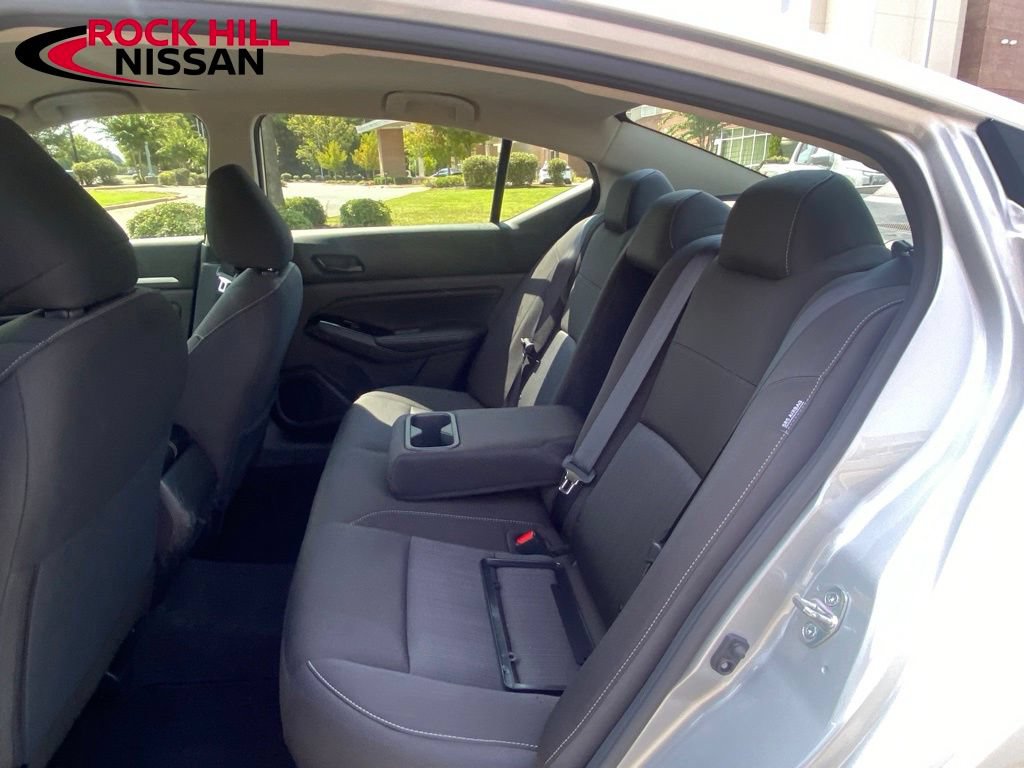 Used 2023 Nissan Altima 2.5 SV FWD image 29