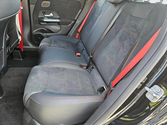 New 2025 Mercedes-Benz GLA 35 AMG 4MATIC image 15