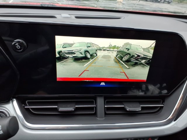 New 2026 Chevrolet Trax LT FWD image 12