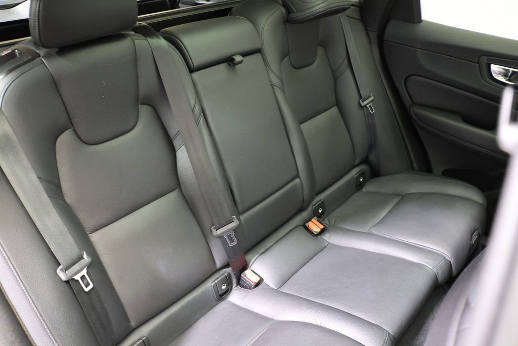 Used 2023 Volvo XC60 B5 Plus w/ Protection Package Premier AWD/4WD image 46