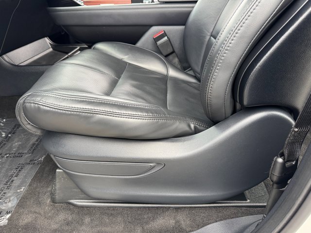 Used 2022 Lincoln Navigator Reserve w/ Monochromatic Package image 15