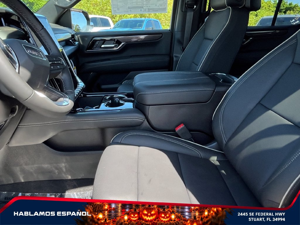New 2026 GMC Yukon Elevation w/ Elevation Premium Package RWD image 10