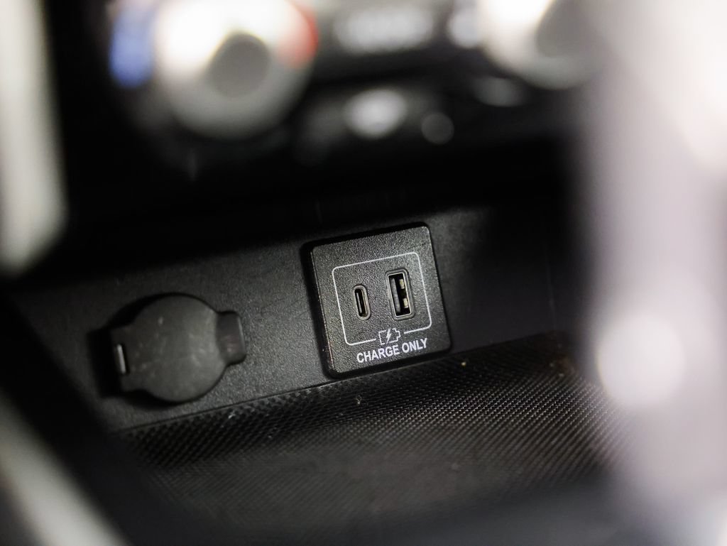 Used 2019 Nissan Pathfinder SV FWD image 26