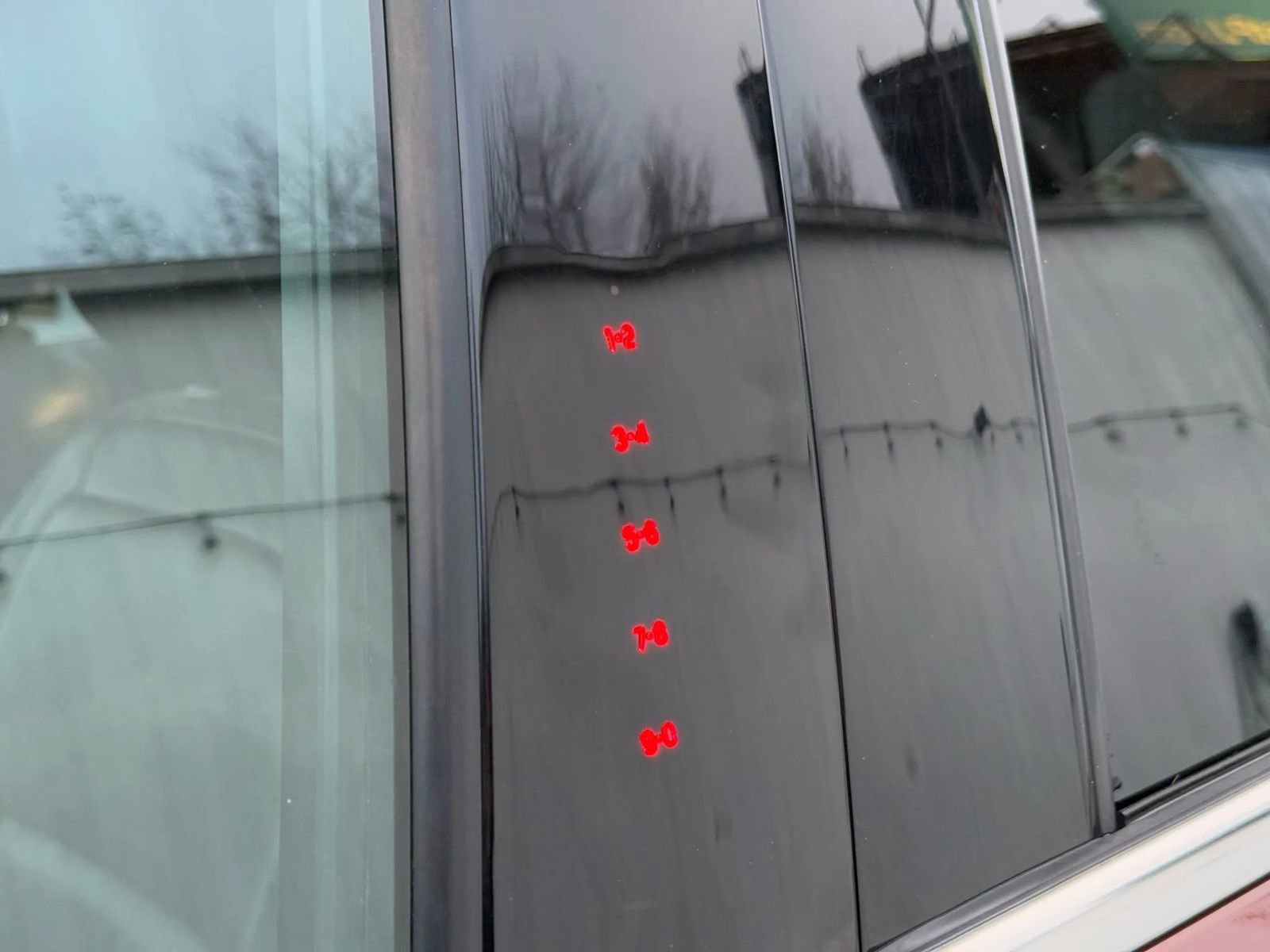 Used 2018 Ford Escape Titanium image 30