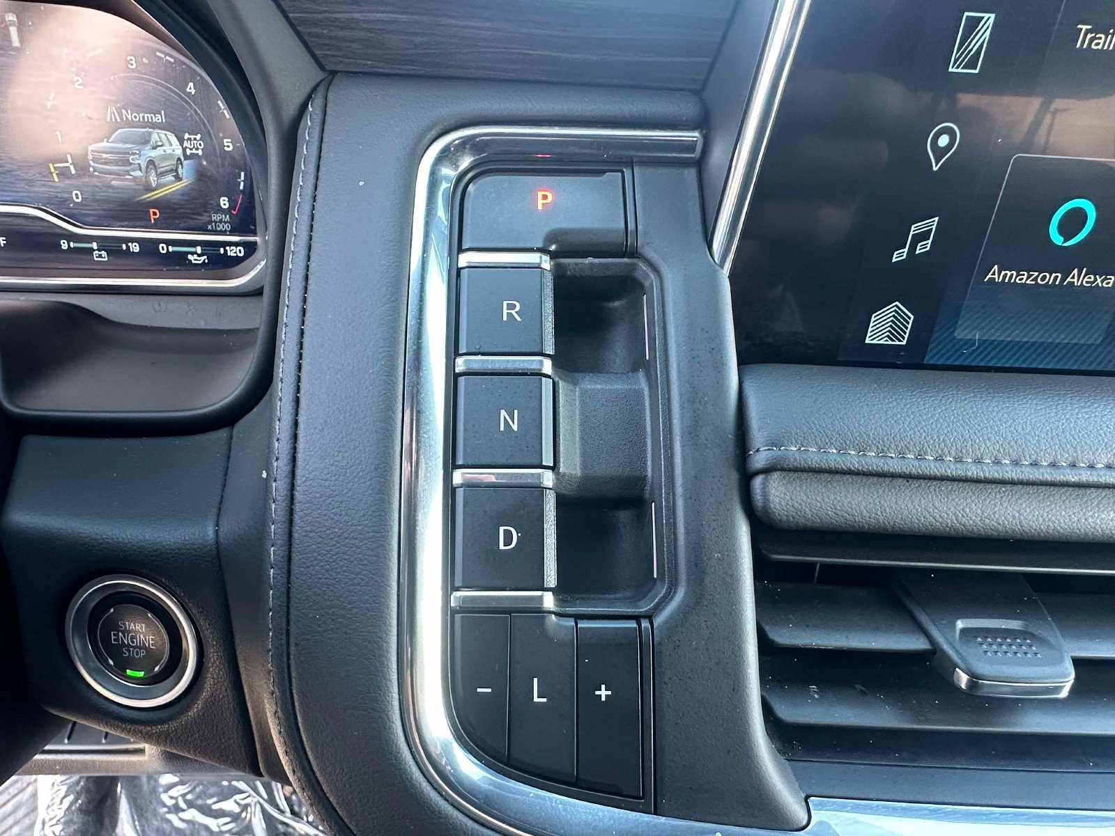 Certified 2024 Chevrolet Tahoe LT image 14