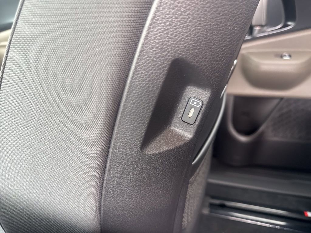 New 2026 Kia Carnival LX image 12