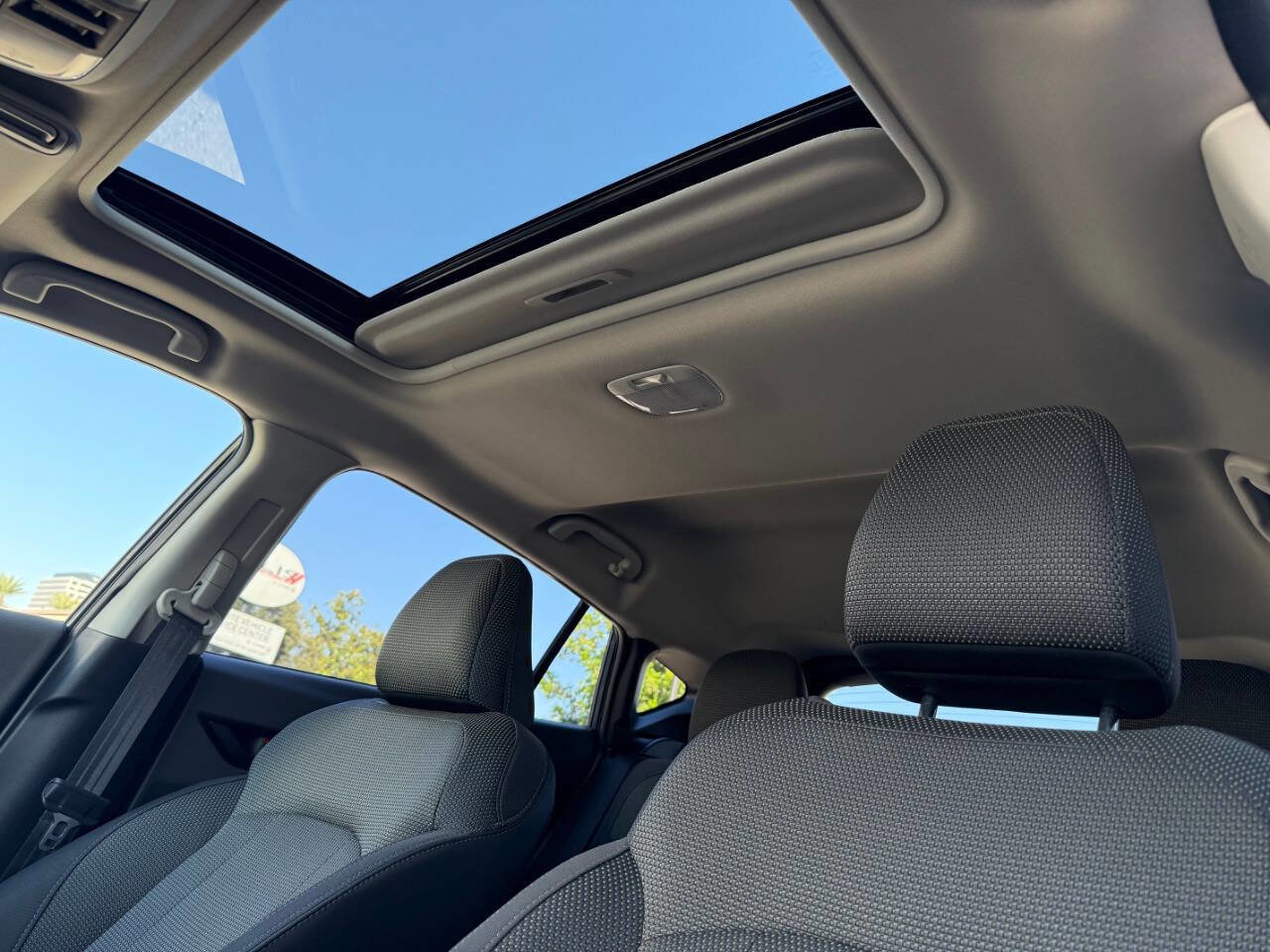 Used 2024 Subaru Crosstrek 2.0i Premium image 23
