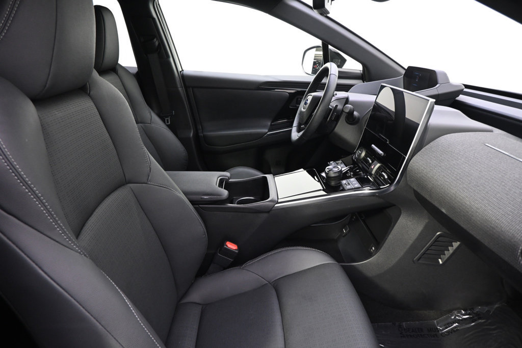 Certified 2023 Subaru Solterra AWD image 16