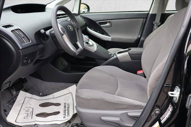 Used 2013 Toyota Prius Two FWD image 11