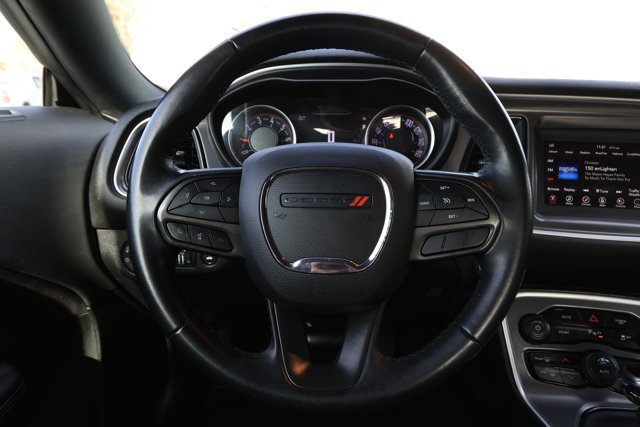 Used 2021 Dodge Challenger SXT w/ Driver Convenience Group image 11