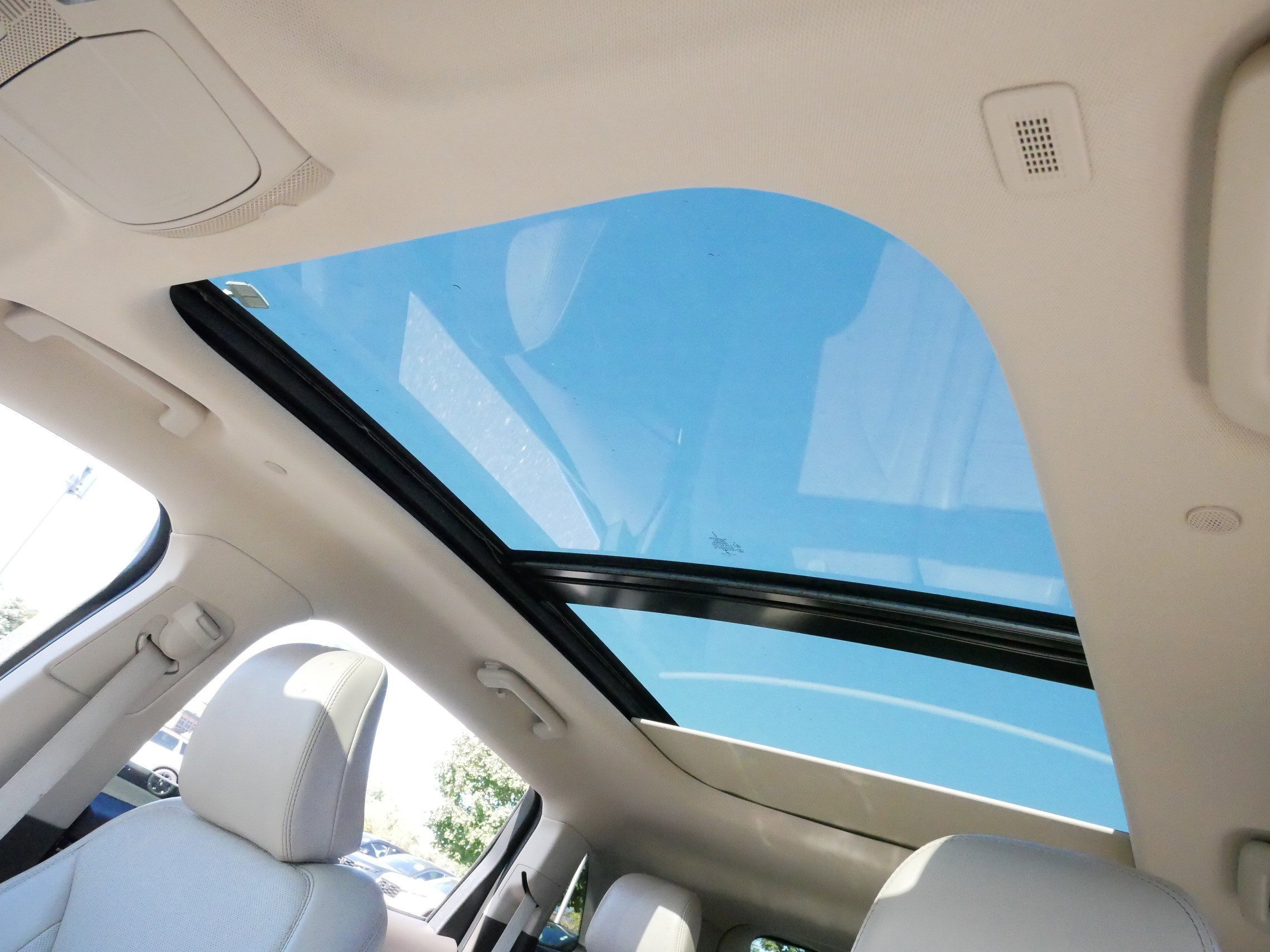 Used 2022 Lincoln Nautilus Reserve image 35