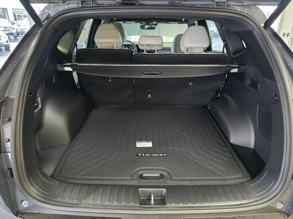 New 2026 Hyundai Tucson Limited image 15