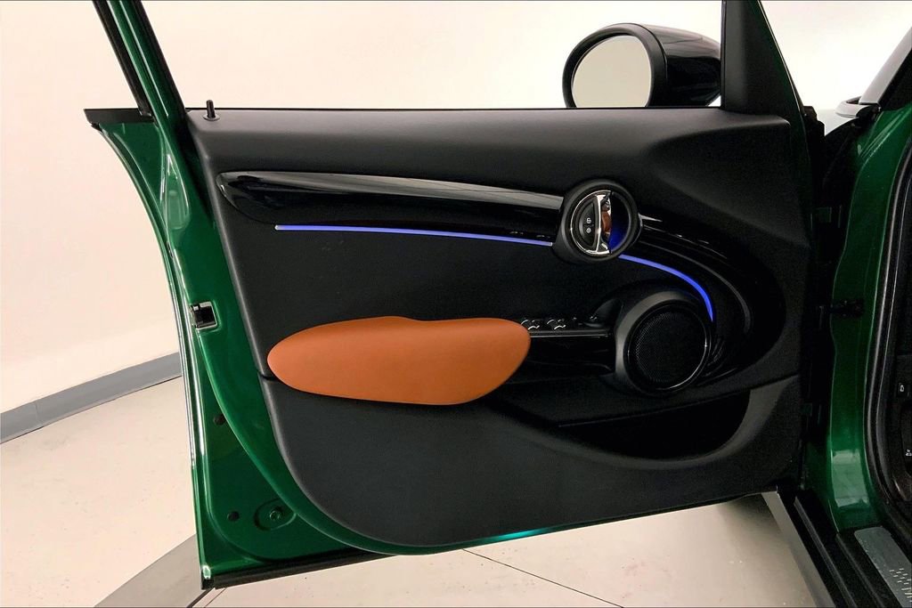 Certified 2023 MINI Cooper S w/ Signature Upholstery Package image 24