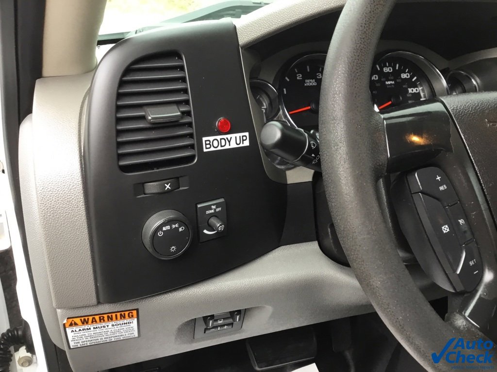 Used 2013 GMC Sierra 3500 W/T w/ Snow Plow Prep Package image 39