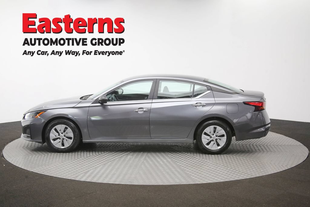 Used 2024 Nissan Altima 2.5 S FWD image 55