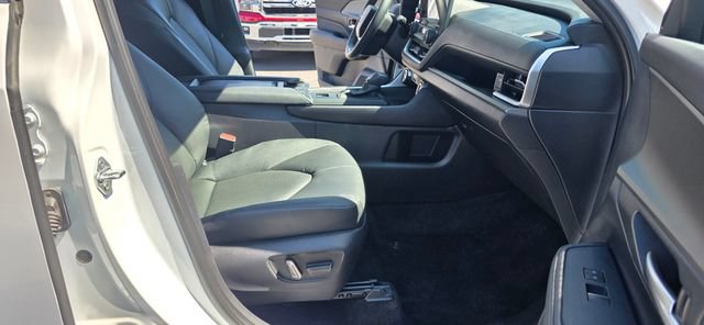 Used 2025 Toyota Grand Highlander AWD image 20