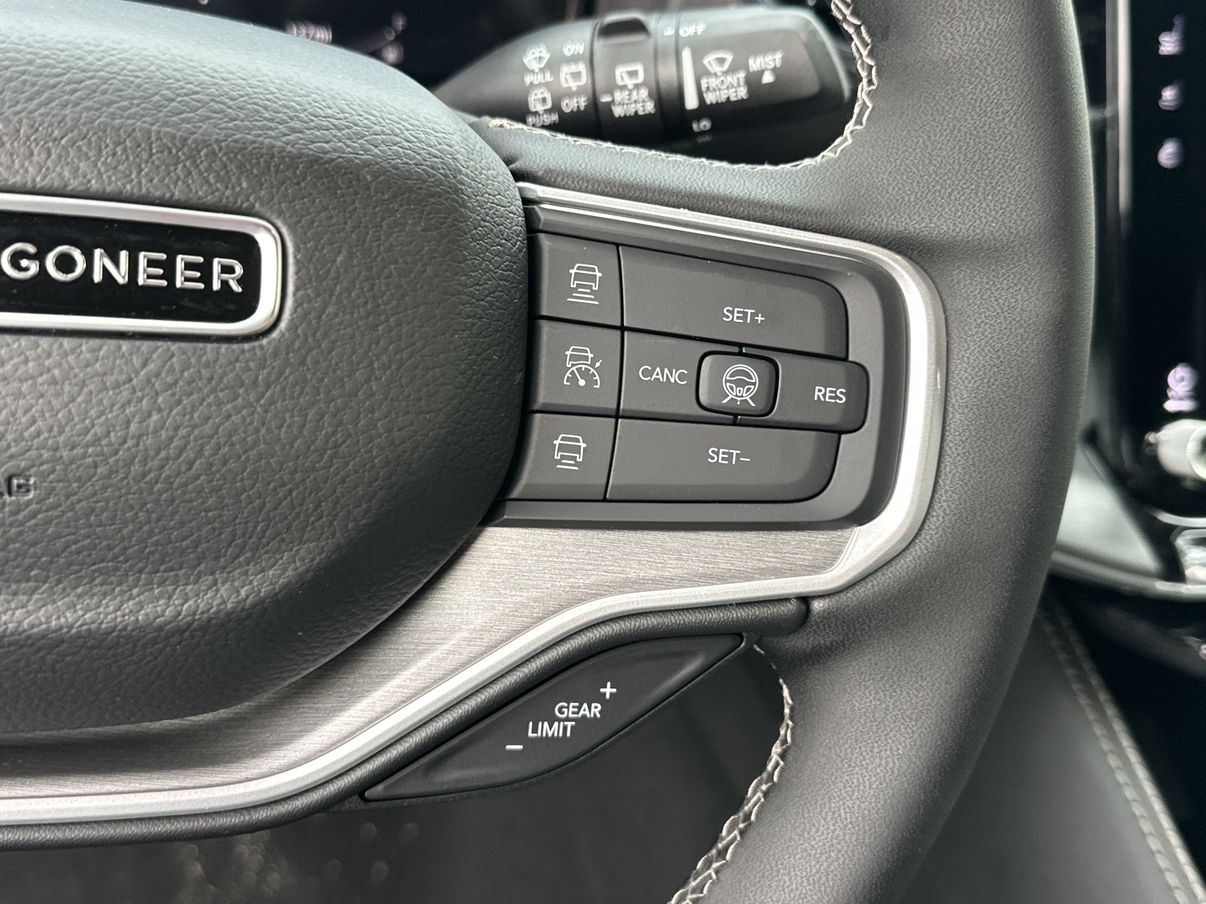 New 2026 Jeep Grand Wagoneer L Limited image 8