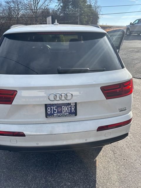 Used 2017 Audi Q7 3.0T Prestige w/ Prestige Package image 17