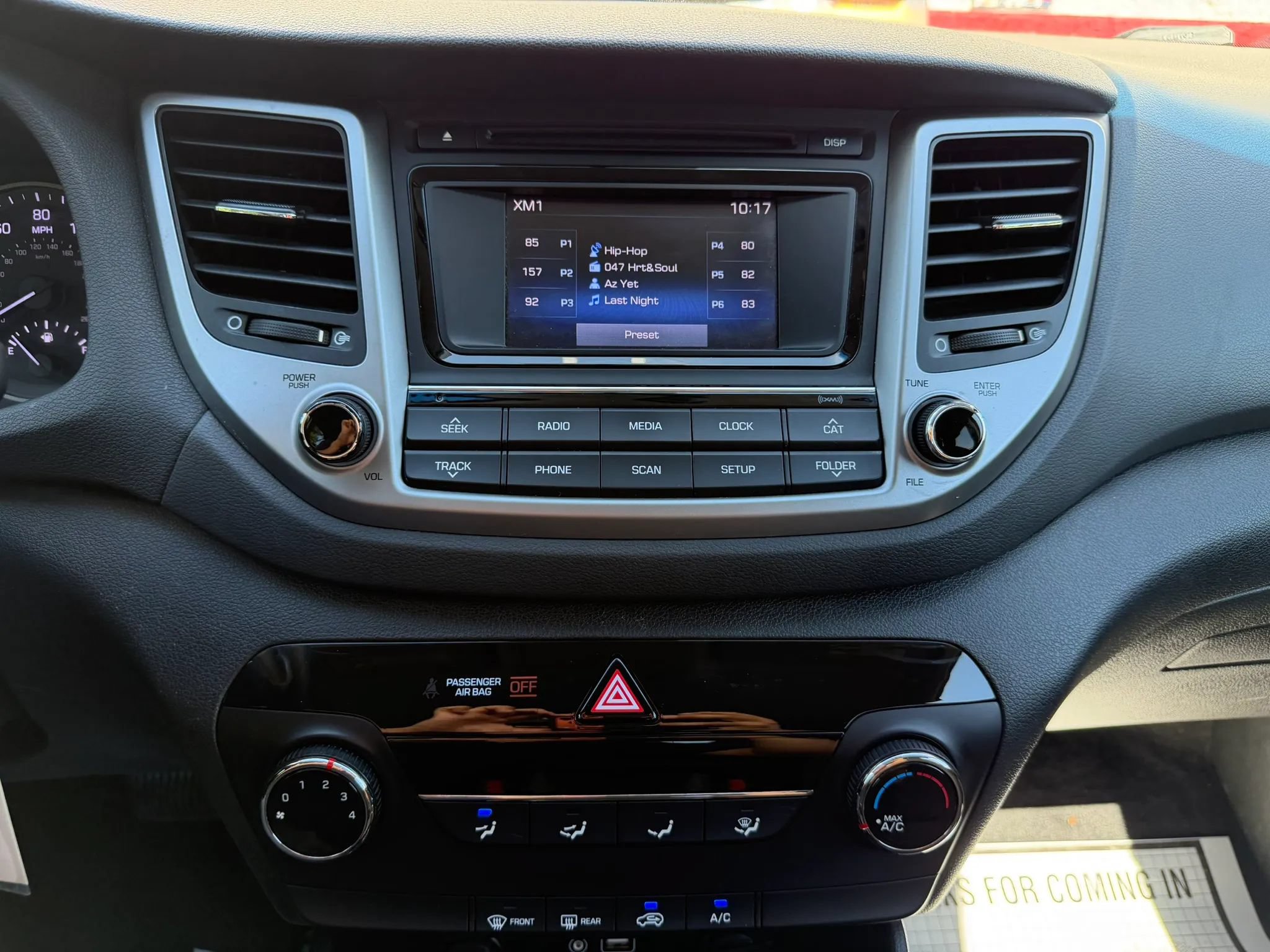 Used 2017 Hyundai Tucson SE w/ Cargo Package FWD image 16