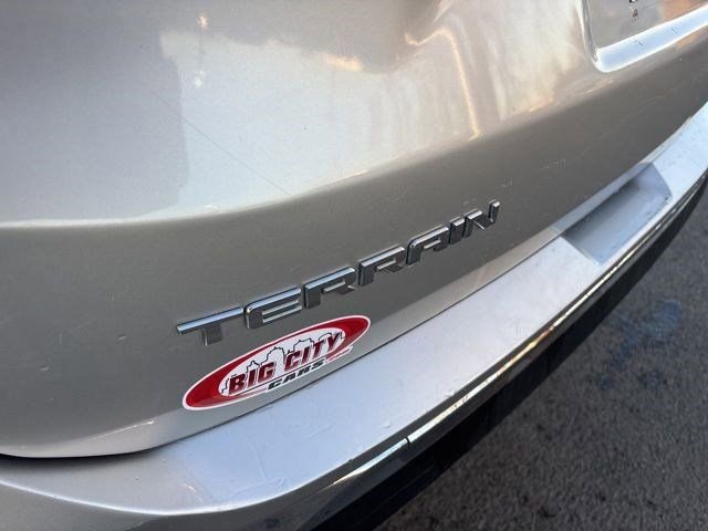 Used 2020 GMC Terrain SLT w/ LPO, Floor Liner Package image 46