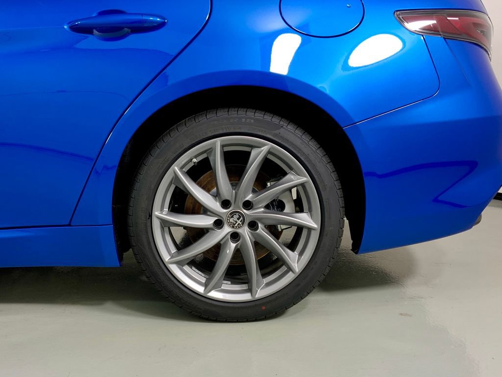 New 2026 Alfa Romeo Giulia AWD w/ Driving Assist Package image 10