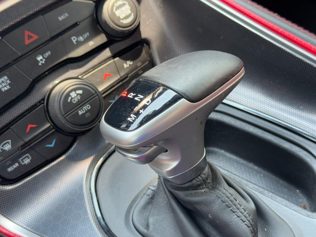 Used 2015 Dodge Challenger R/T Plus RWD image 22