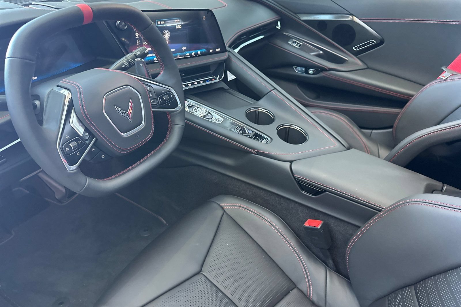 New 2027 Chevrolet Corvette Stingray Coupe w/ Z51 Performance Package RWD image 10